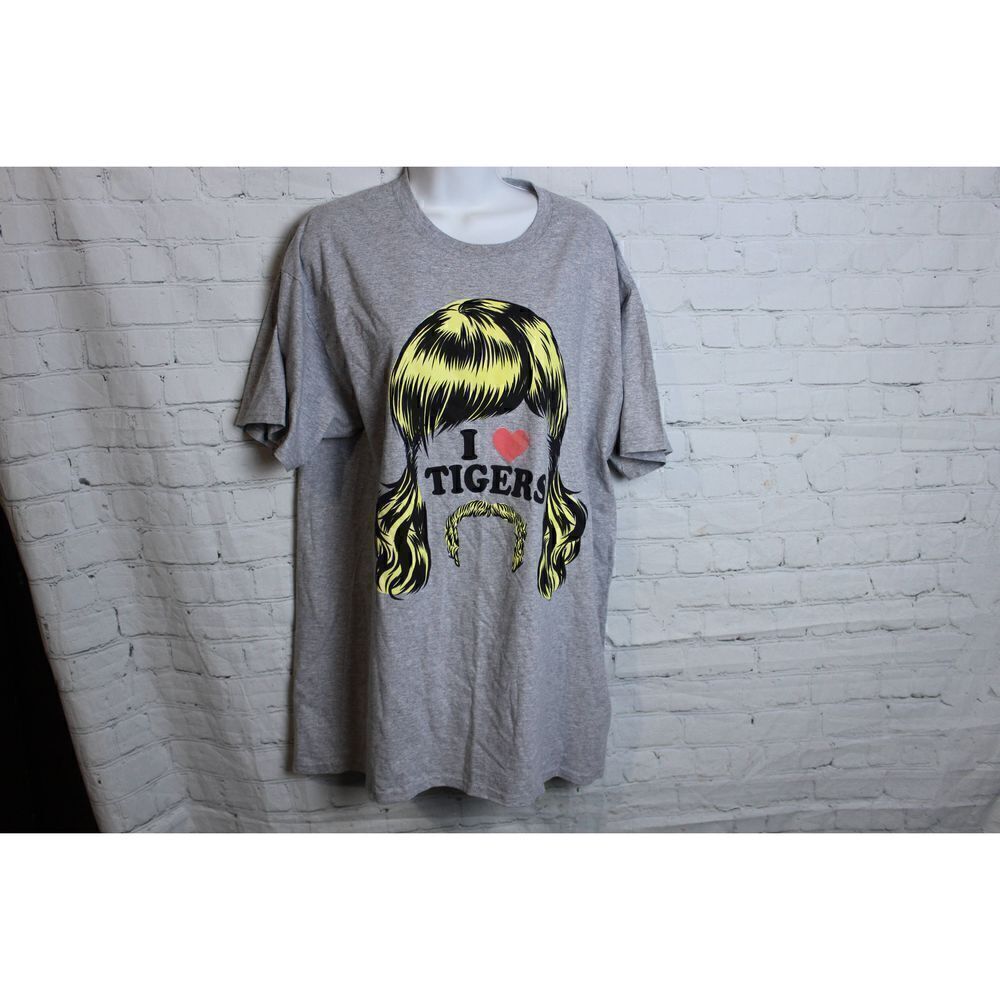 Adult Unisex I LOVE TIGERS Tee Large